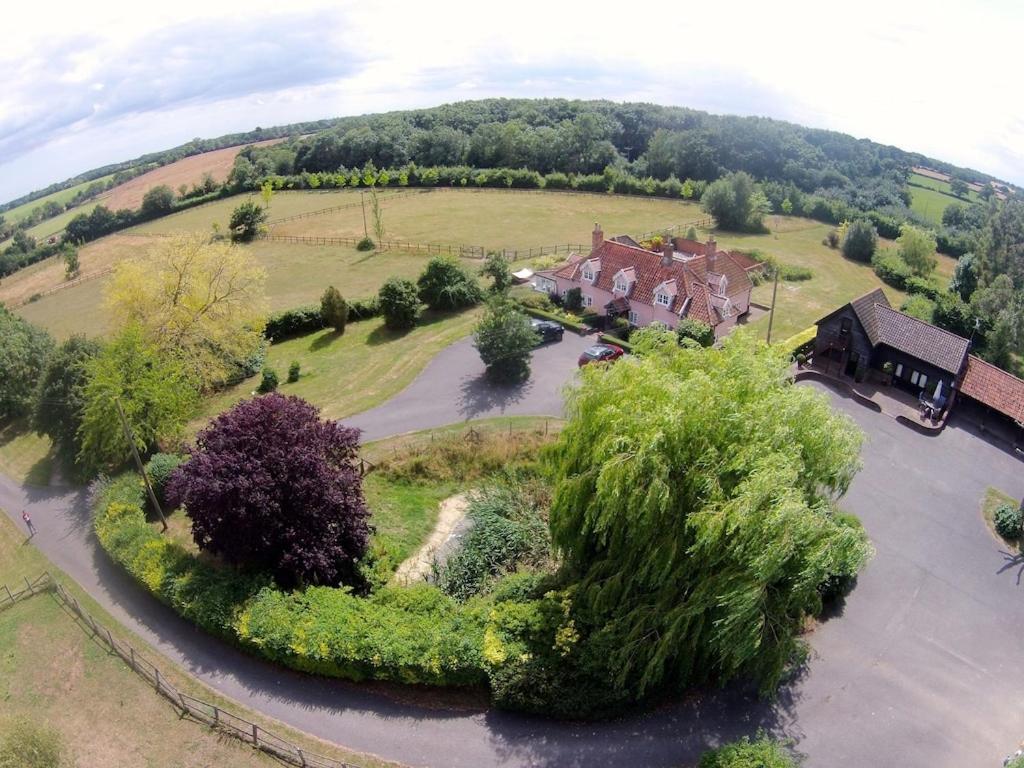 Cretingham Paddock Barn ~ Short & Long Term Stay, Pets Welcome ~ Woodbridge, Framlingham Ar מראה חיצוני תמונה