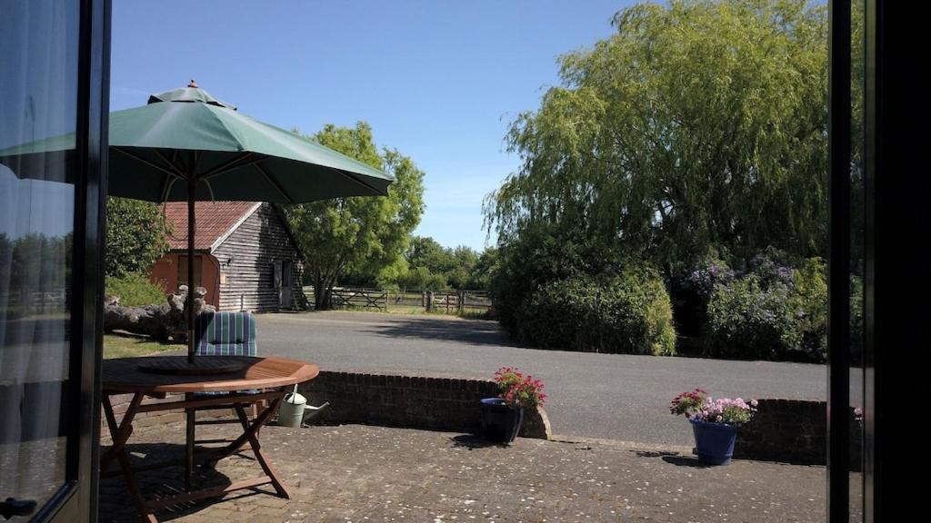 Cretingham Paddock Barn ~ Short & Long Term Stay, Pets Welcome ~ Woodbridge, Framlingham Ar מראה חיצוני תמונה